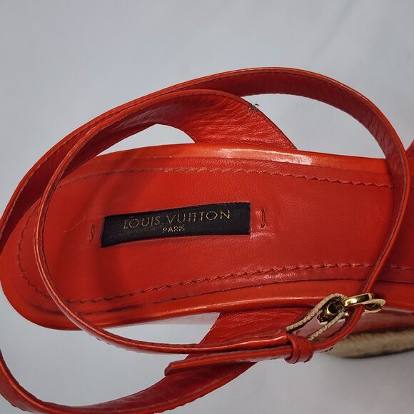 Louis Vuitton Red Patent Leather Espadrille Wedge Sandals Gold Hardware Size 40 - Picture 14 of 16